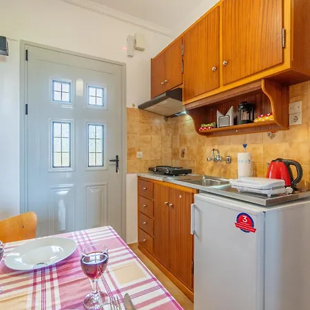 Lotus 4 Almiros Beach